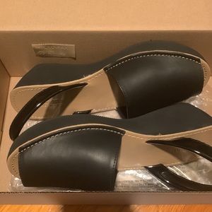 Black Kenneth Cole womens shoes